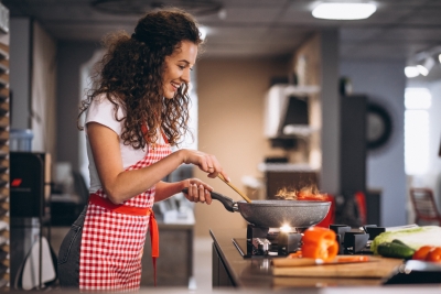 Hoe bespaar je geld met koken?