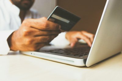 Zo herken je de verkooptrucs die veel webshops gebruiken