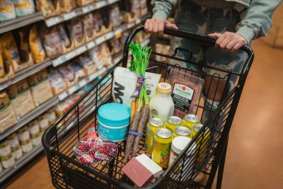 Met deze apps haal je boodschappen voor de halve prijs