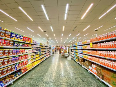 Bij de duurste supermarkt betaal je 1.100 euro extra